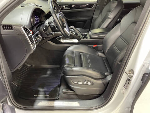 2021 Porsche Cayenne Turbo