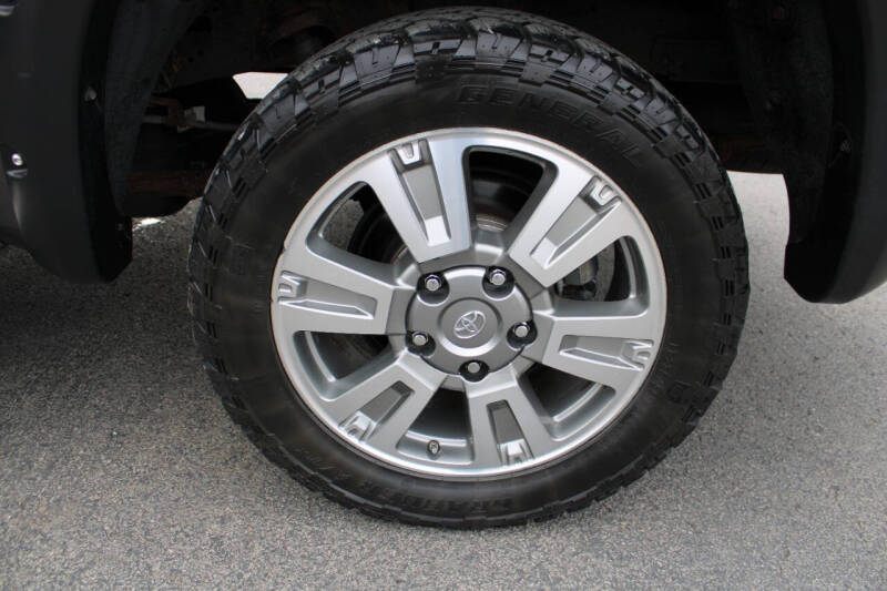 2013 Toyota Tundra Platinum