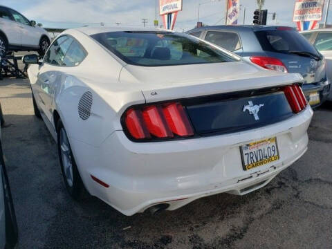 2016 Ford Mustang V6