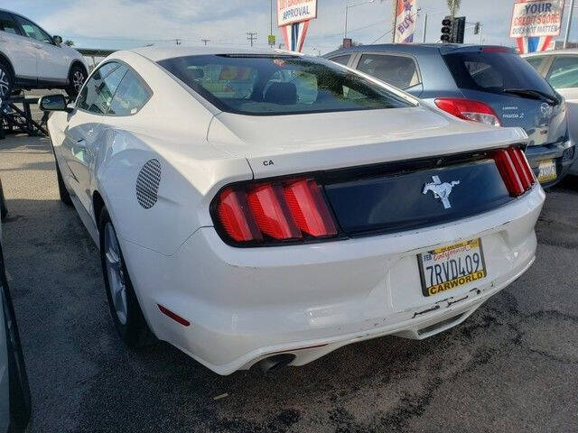 2016 Ford Mustang V6