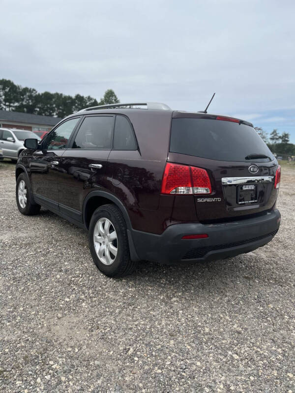 2011 Kia Sorento LX
