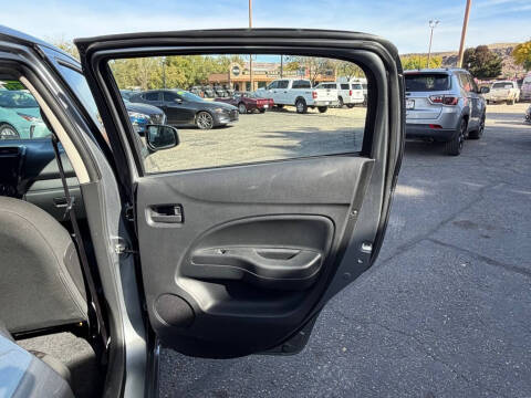 2021 Mitsubishi Mirage ES