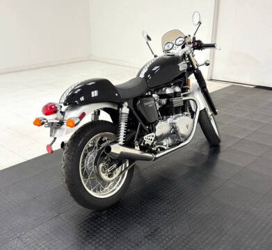 2007 Triumph Thruxton