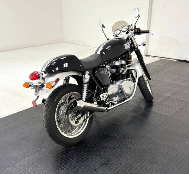 2007 Triumph Thruxton