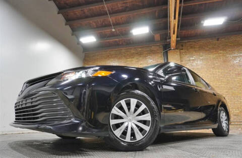 2018 Toyota Camry Hybrid LE