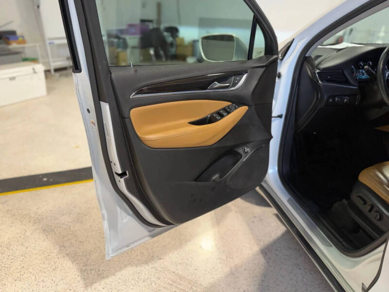 2018 Buick Enclave Essence