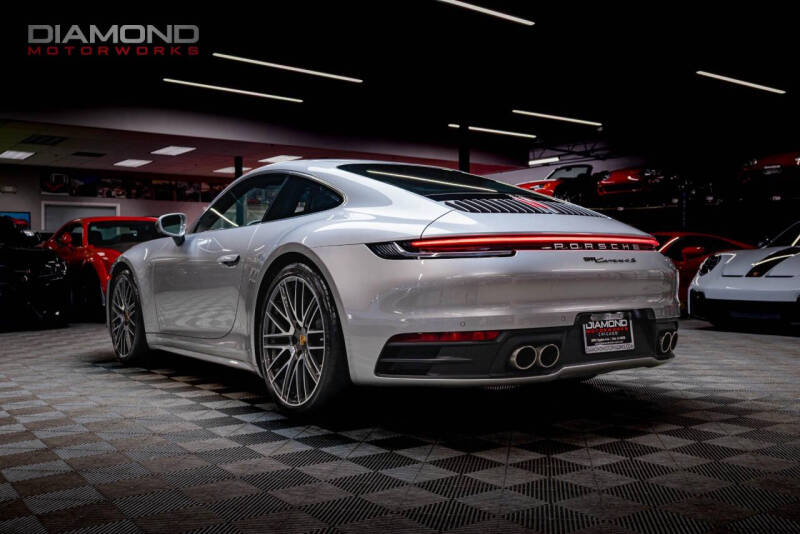 2023 Porsche 911 Carrera 4S