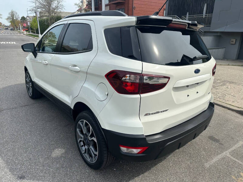 2020 Ford EcoSport SES