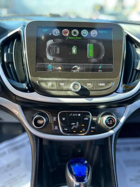 2018 Chevrolet Volt LT