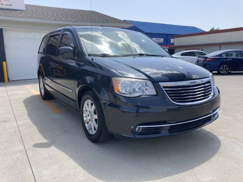 2014 Chrysler Town and Country for sale at Princeton Motors in Princeton TX
