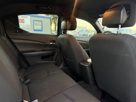 2013 Dodge Avenger SE V6