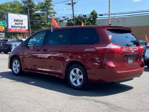 2019 Toyota Sienna L 7-Passenger