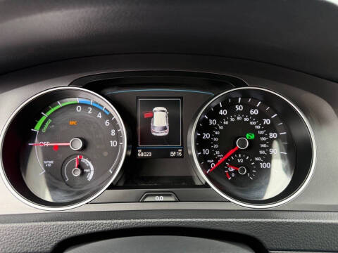 2016 Volkswagen e-Golf SE