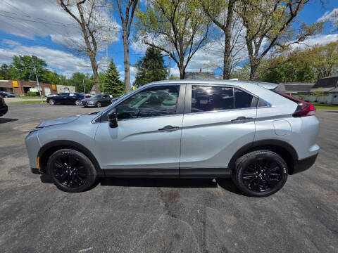 2022 Mitsubishi Eclipse Cross LE