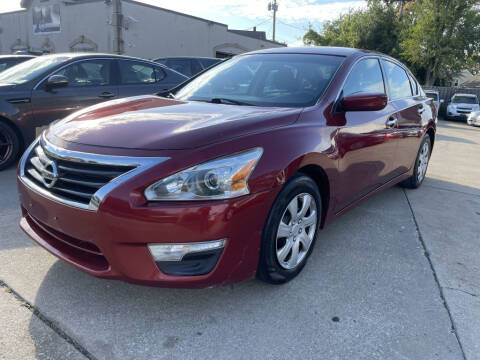 2015 Nissan Altima for sale at Auto 4 wholesale LLC in Parma OH