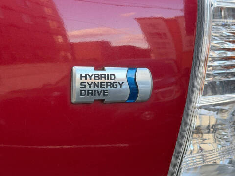 2012 Toyota Prius v Two