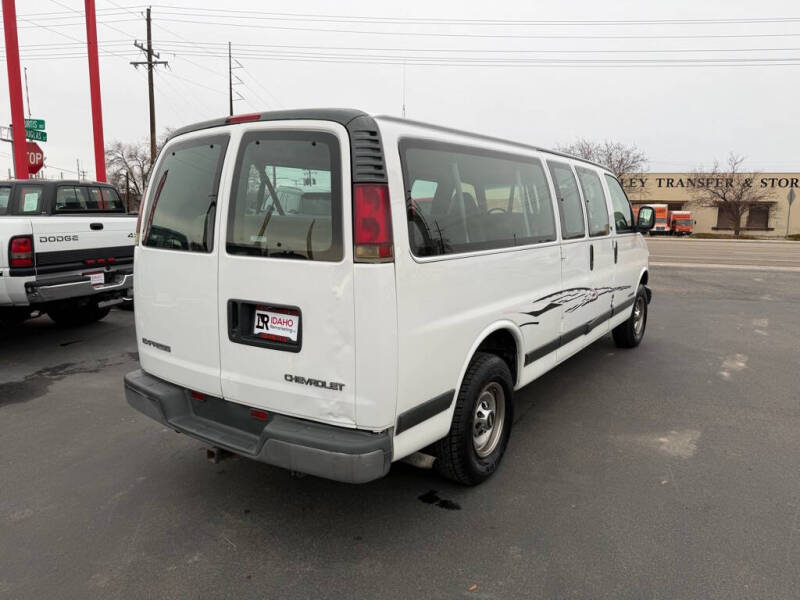 2001 Chevrolet Express