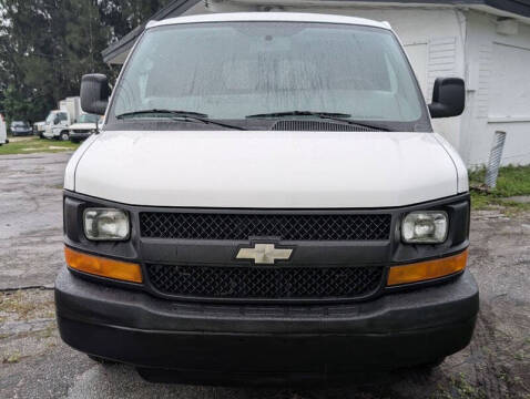 2013 Chevrolet Express LS 2500
