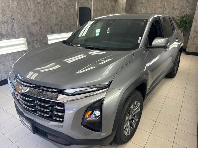 2026 Chevrolet Equinox LT's photo