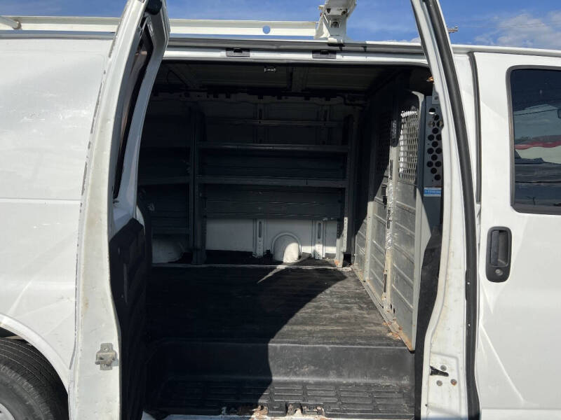 2016 Chevrolet Express 2500