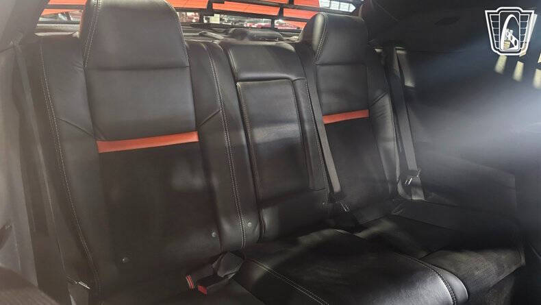 2009 Dodge Challenger SRT8