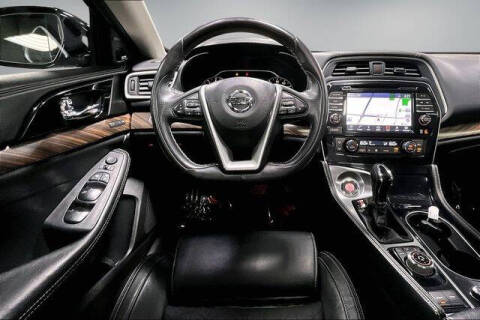 2017 Nissan Maxima Platinum