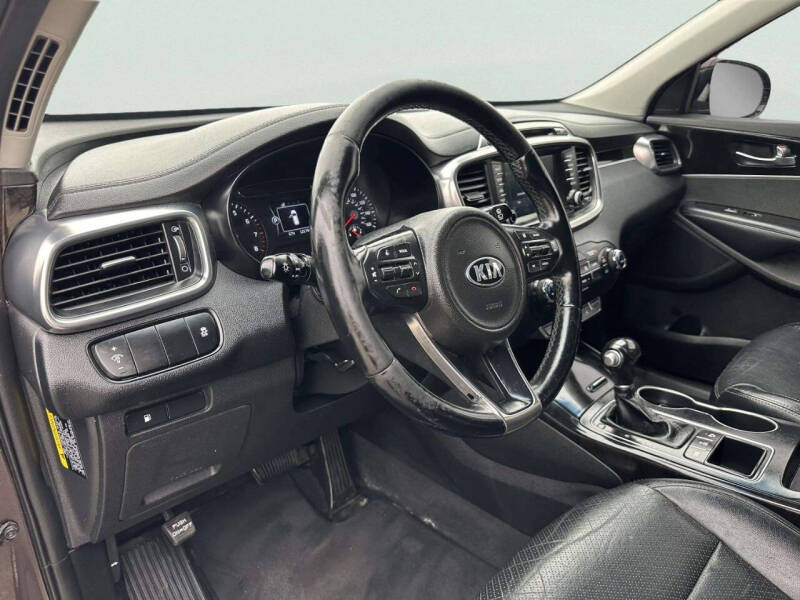 2017 Kia Sorento EX