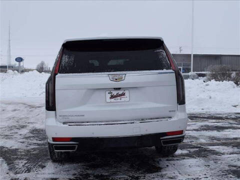 2022 Cadillac Escalade Premium Luxury