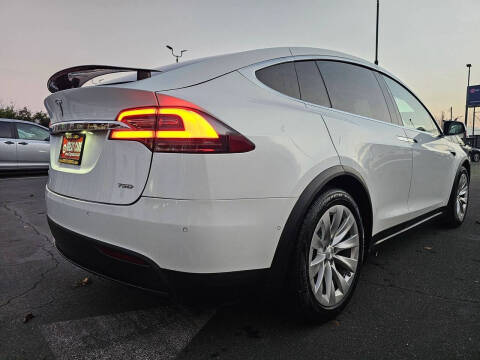 2018 Tesla Model X 75D
