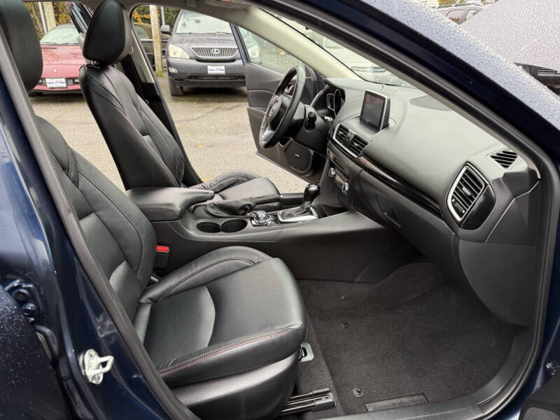 2015 Mazda MAZDA3 i Grand Touring