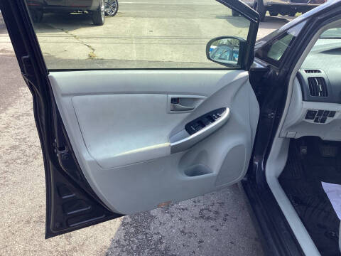 2014 Toyota Prius Three