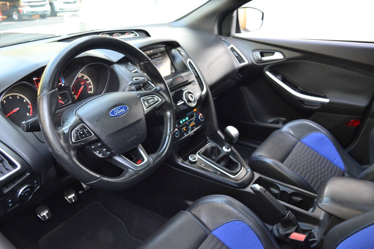 2015 Ford Focus for sale at Knox Max Motors LLC in Knoxville, TN