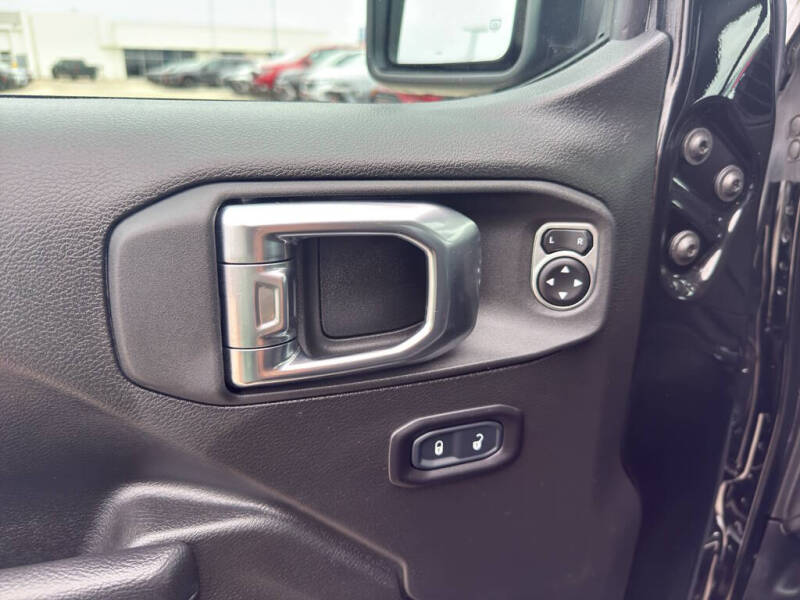2025 Jeep Gladiator Mojave