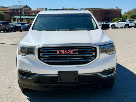 2017 GMC Acadia SLT-1