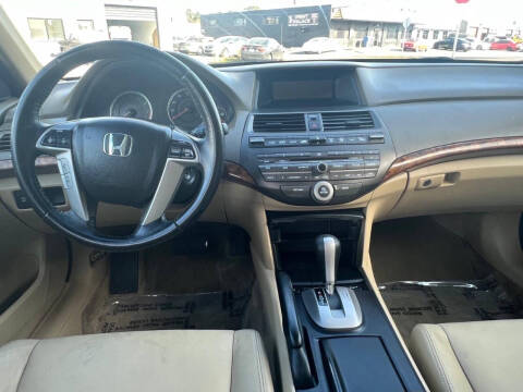 2010 Honda Accord EX-L w/Navi