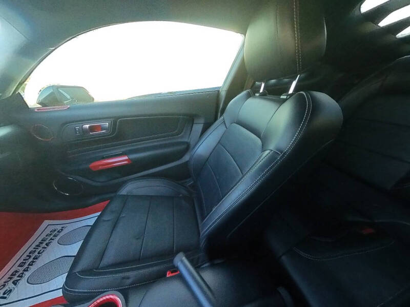 2021 Ford Mustang EcoBoost Premium