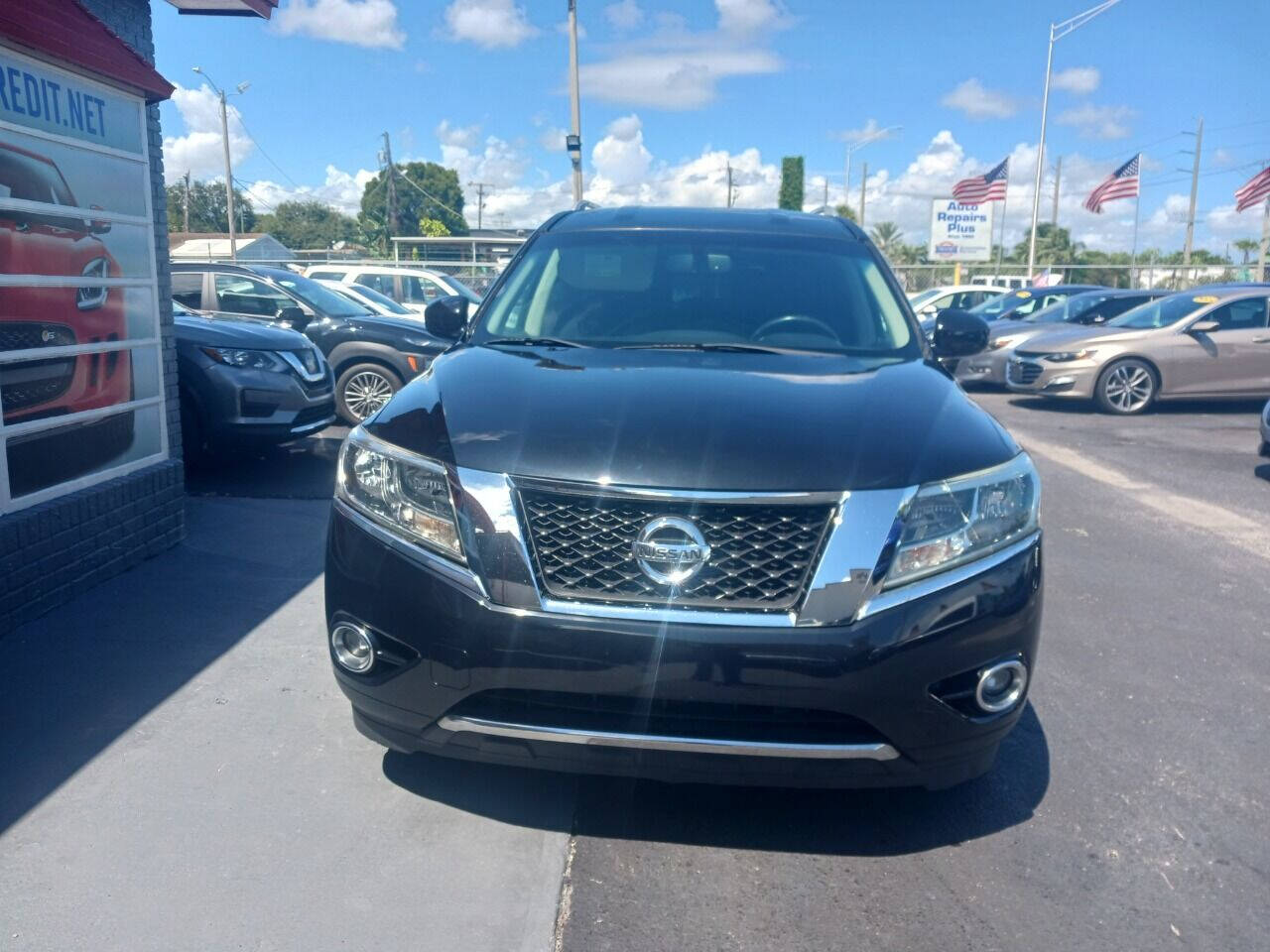 2016 NISSAN Pathfinder SUV / Crossover - $10,999