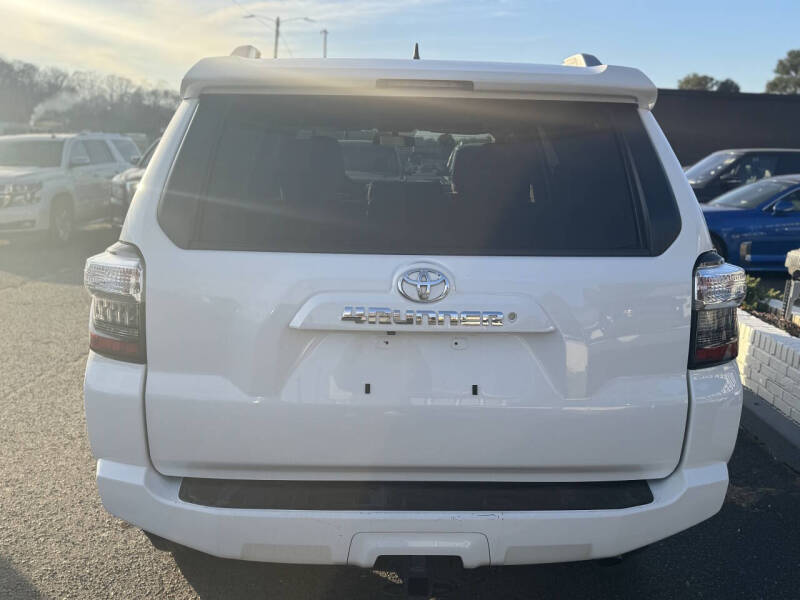 2018 Toyota 4Runner SR5