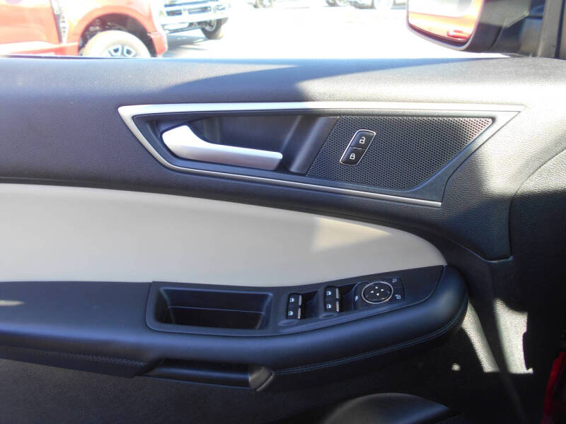 2024 Ford Edge