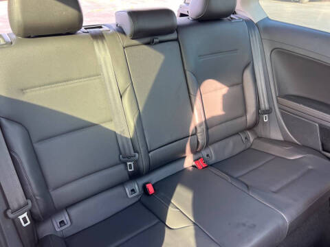 2015 Volkswagen Golf TSI S