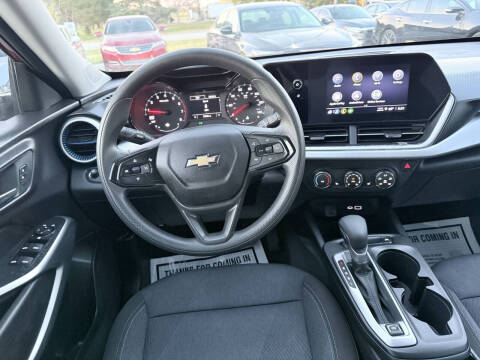 2024 Chevrolet Trax LS