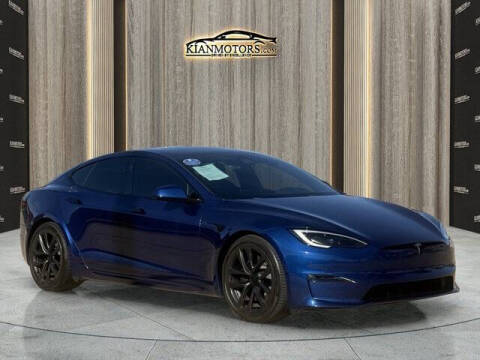 2022 Tesla Model S Plaid