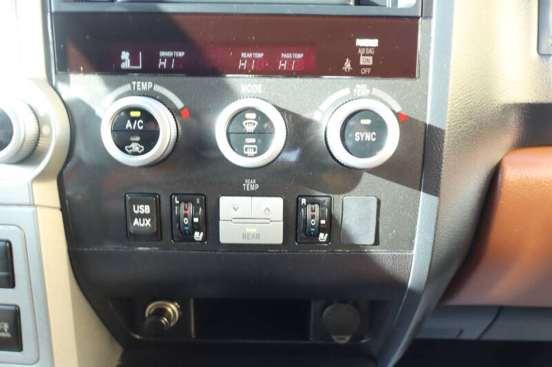 2014 Toyota Sequoia Platinum