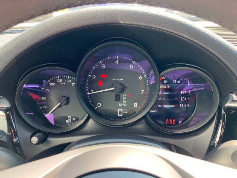 2025 Porsche Macan