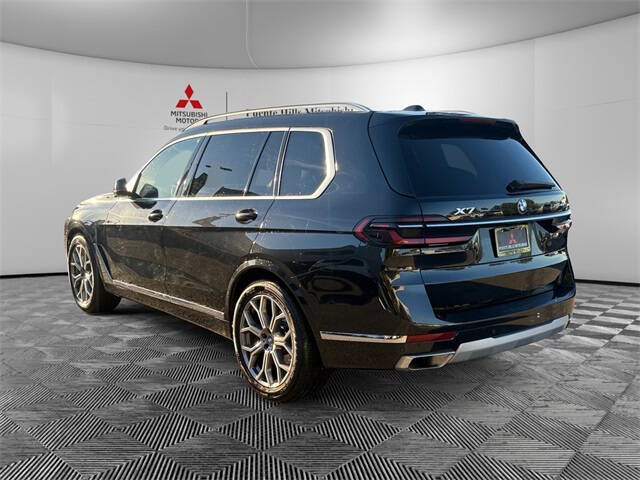2025 BMW X7 xDrive40i