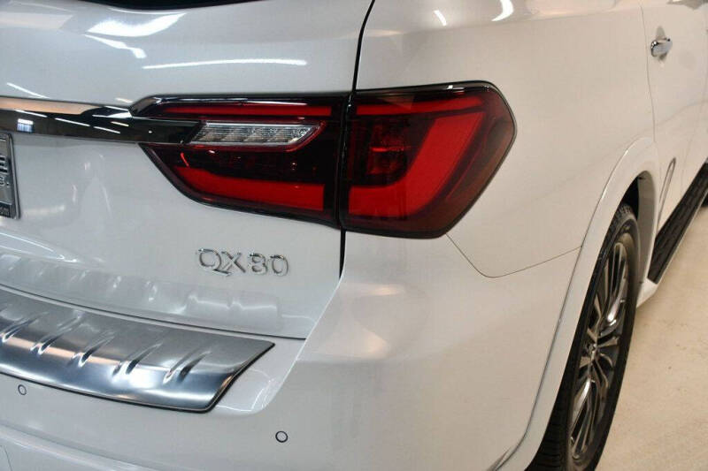 2024 Infiniti QX80 Premium Select