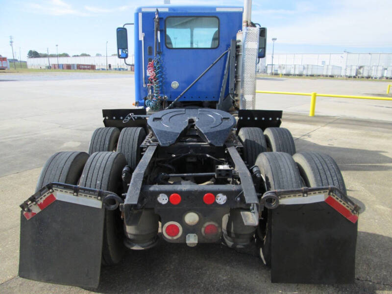 2008 Freightliner Tandem