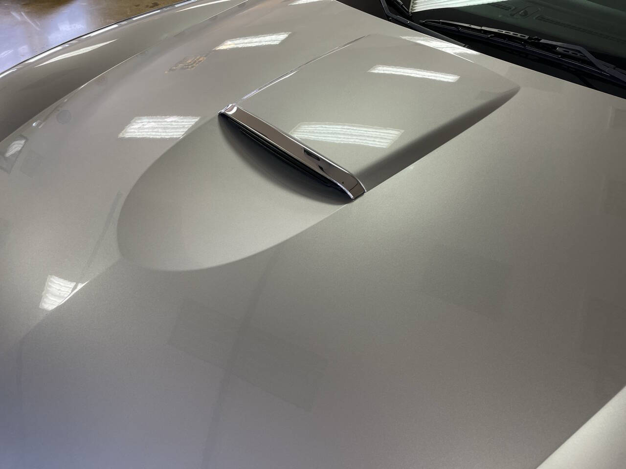 2004 Ford Thunderbird 11