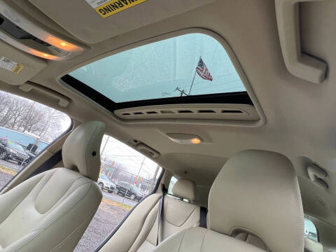 2015 Volvo V60 T5 Premier