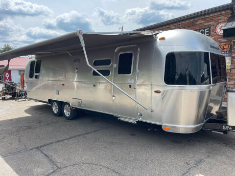 2018 Airstream 30RB Flying Cloud for sale at ELIZABETH AUTO SALES in Elizabeth PA